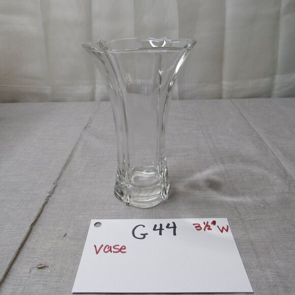 Mikasa Crystal Clear Glass Flared Vase Trumpet Vertical Ribbed 6\